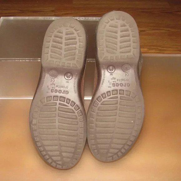 CROCS Mary Jane Comfort Flats Bundle of 2-Pair Shoes (Brown and Black) Size W9 - Picture 6 of 11